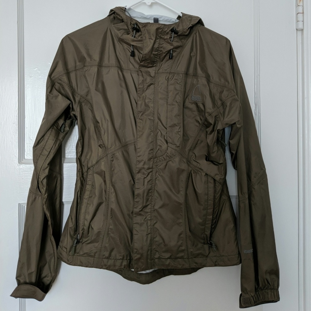 SOLD Sierra Designs Rain Jacket Coat Packable